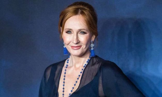 J.K. Rowling Reveals She Suffered From Covid-19 Symptoms But Has “Fully Recovered”